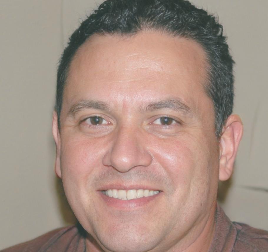 Александар Петровић - куратор программы